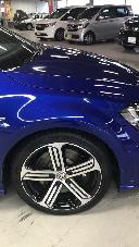 VOLKSWAGEN GOLF R