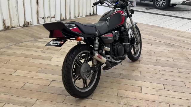 ヤマハ ＸＪ４００Ｄ ＰＲＥＴＴＹＲＡＣＩＮＧ紀の国屋マフラー ＭＩＫＵＮＩキャブ ＹＩＣＳ ヨシムラ電圧計 社外テール｜ＣＨＡＭＰＩＯＮ７６  名古屋昭和橋店｜新車・中古バイクなら【グーバイク】