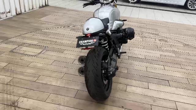 ＢＭＷ Ｒ ｎｉｎｅＴ プレミアムライン アルミ製スクリーン アルミ製リアハンプカバー ＯＰ７１９アルミタンク フェンダーレス 他純正ＯＰ｜ＣＨＡＭＰＩＯＮ７６  名古屋昭和橋店｜新車・中古バイクなら【グーバイク】