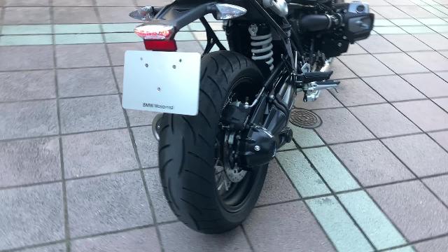 ＢＭＷ Ｒ ｎｉｎｅＴ アエラハンドル ヘッドカバーガード Ａｋｒａｐｏｖｉｃ純正マフラー グリップヒーター ＥＴＣ｜ＢＭＷ Ｍｏｔｏｒｒａｄ  Ｎａｇｏｙａ－Ｍｅｉｔｏ｜新車・中古バイクなら【グーバイク】