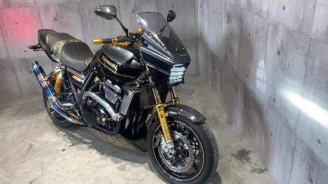 カワサキ ＺＲＸ１２００ ＤＡＥＧ Ｋファクトリーフルエキ 前後オーリンズ ストライカーバックステップ カーボンアンダーカウル 他多数｜Ｂｉｋｅ  Ｒｅｓｔａ｜新車・中古バイクなら【グーバイク】