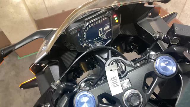 ホンダ ＣＢＲ２５０ＲＲ ＭＣ５１・２０１８年モデル・１オーナー