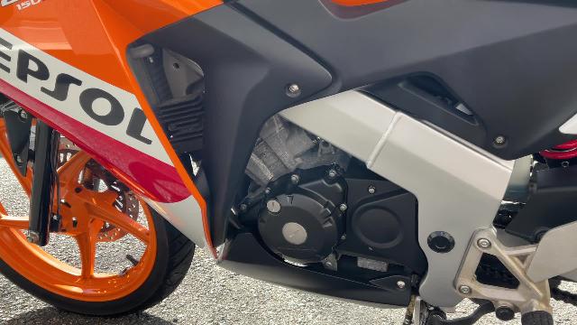 ホンダ ＣＢＲ１５０Ｒ レプソルカラー ＥＴＣ車載器 リアキャリア シャッターキー｜（株）中央ホンダ｜新車・中古バイクなら【グーバイク】