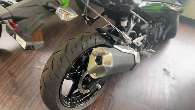 カワサキ Ｎｉｎｊａ ４００ ＡＢＳ ４スト インジェクション 水冷２気筒エンジン｜株式会社ヴァンサンク｜新車・中古バイクなら【グーバイク】