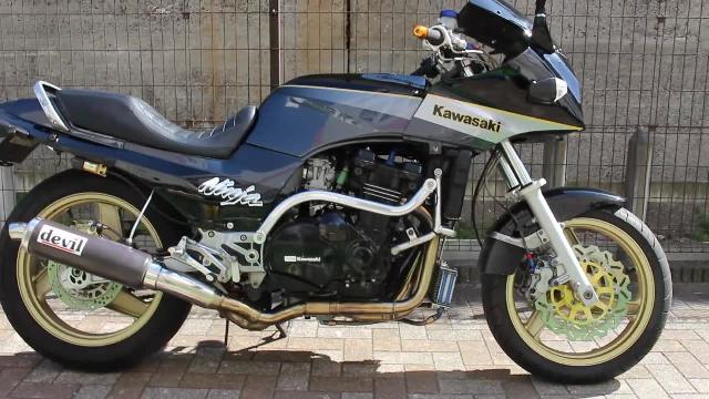 カワサキ ＧＰＺ９００Ｒ デビルマフラー！バーハンドル ...