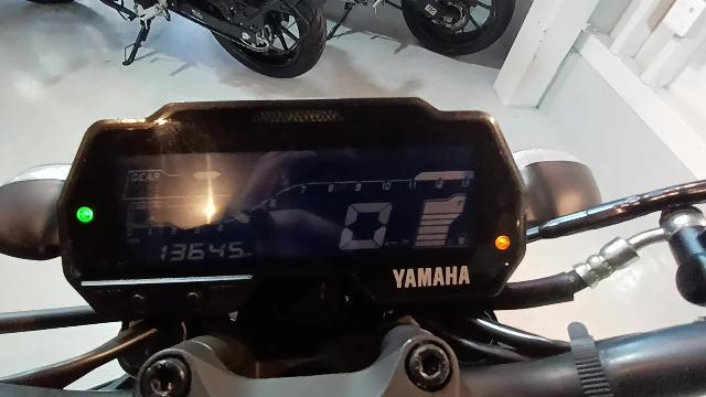 ヤマハ ＭＴ－１５ バッテリー プラグ オイル新品 ヨシムラマフラー