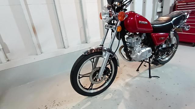 スズキ ＧＮ１２５Ｈ エンジンオイル 点火プラグ バッテリー新品 フルサイズ１２５ｃｃ｜ＢーＰＯＷＥＲ'Ｓ  ビーパワーズ｜新車・中古バイクなら【グーバイク】