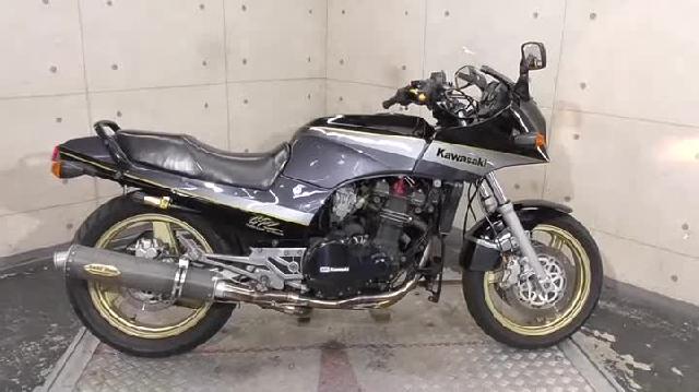 カワサキ ＧＰＺ９００Ｒ Ａ１０ 逆車 ＢａｂｙＦａｃｅマフラー オーリンズサス アップハンドル  ５８０３３｜リバースオート八王子｜新車・中古バイクなら【グーバイク】