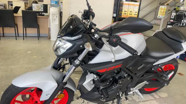 ヤマハ ＭＴ－２５ ２０１９年モデル ＲＧ４３Ｊ型 グレー 赤ホイール フェンダーレス仕様｜バイクセンター 横浜｜新車・中古バイクなら【グーバイク】