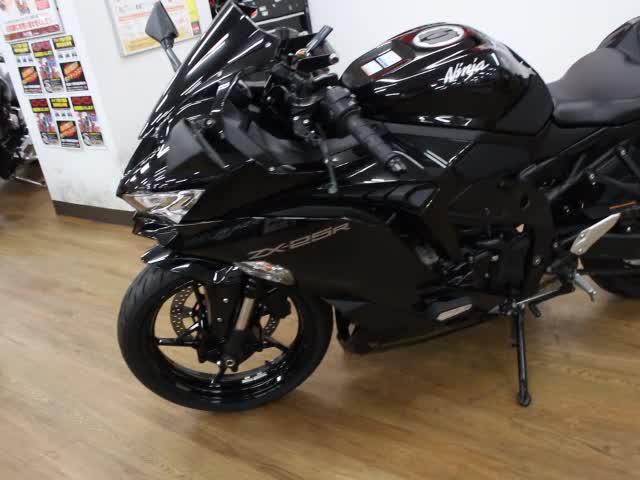 カワサキ Ｎｉｎｊａ ＺＸ－２５Ｒ／ＥＴＣ車載器 付き／フェンダーレス／カスタムレバー＆バーエンド／スペアキー付き／｜バイク館港北ニュータウン店｜新車・中古バイクなら【グーバイク】