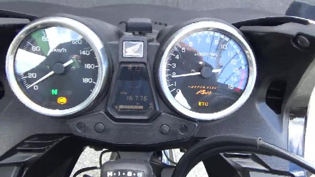 ホンダ ＣＢ４００Ｓｕｐｅｒ ボルドール ＶＴＥＣ Ｒｅｖｏ ワンキーボックス／ＵＳＢ電源／ドラレコ  ４２２８３｜リバースオート甲府｜新車・中古バイクなら【グーバイク】