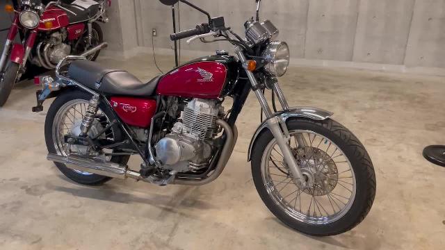 ホンダ ＣＢ４００ＳＳ ブラックレッド ウェリントンＭＯＴＯ製サイレンサー タンデムバー｜ＫＭＤ横浜｜新車・中古バイクなら【グーバイク】