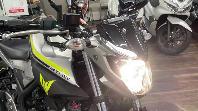 ヤマハ ＭＴ－２５ ２０１７年モデル｜バイク王 綾瀬店｜新車・中古バイクなら【グーバイク】