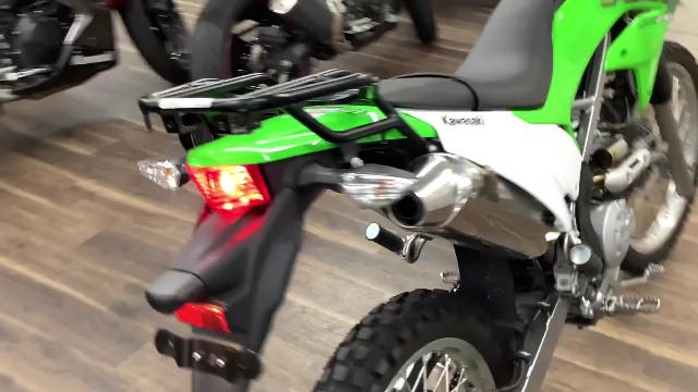 カワサキ ＫＬＸ２３０ ２０２０年モデル ＳＰ忠雄マフラー ＵＳＢポート スクリーン装備｜バイク王 綾瀬店｜新車・中古バイクなら【グーバイク】