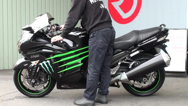 カワサキ Ｎｉｎｊａ ＺＸ－１４Ｒ ２０１２年モデル 東南アジア仕様 