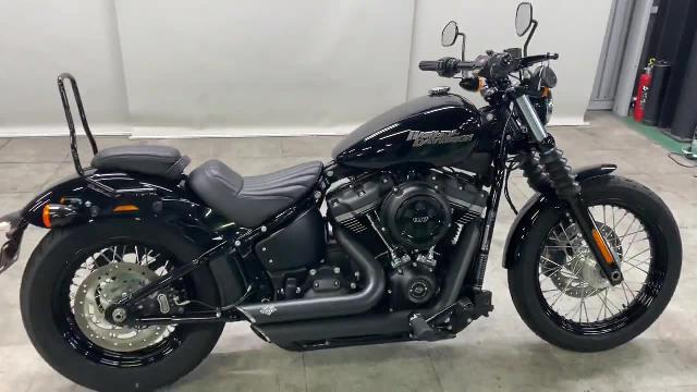 ＨＡＲＬＥＹ－ＤＡＶＩＤＳＯＮ ＦＸＢＢ ソフテイルストリートボブ２０１８ｙモデル ミルウォーキーエイト１０７ Ｍ８ １７４５ｃｃ  Ｖａｎｃｅ＆Ｈｉｎｅｓマフラー｜ＭＩＤＷＡＹ ＭＯＴＯＯＮＥＴＷＯ｜新車・中古バイクなら【グーバイク】