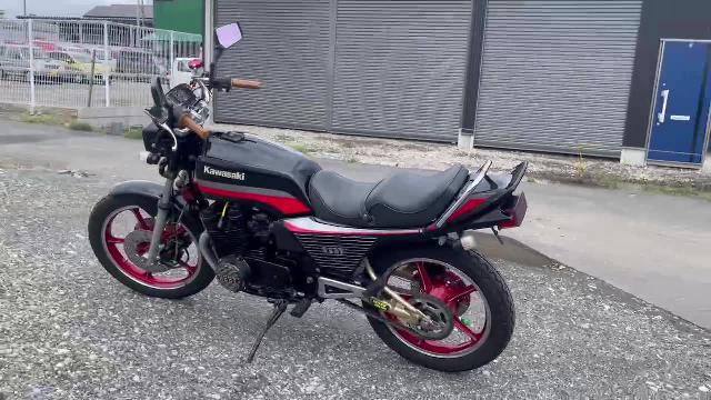 カワサキ Ｚ４００ＧＰ 車検付き 国内物 １９８２年 角目ライト ＢＥＥＴアルフィン アンコ抜きシート ハネテール  ダイシンマフラー｜湘南輪業｜新車・中古バイクなら【グーバイク】