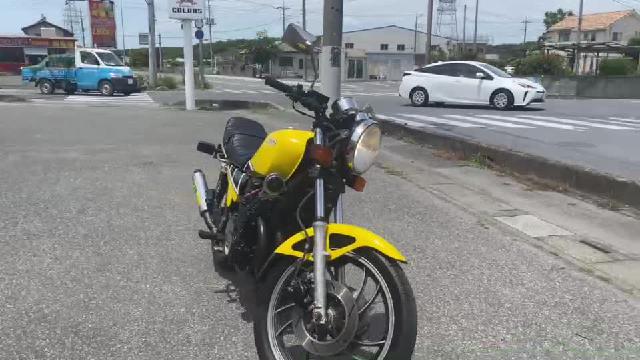 ヤマハ ＸＪ７５０Ｅ タックロールシート 社外マフラー カスタムカラー｜バイクディーラーカラーズ｜新車・中古バイクなら【グーバイク】