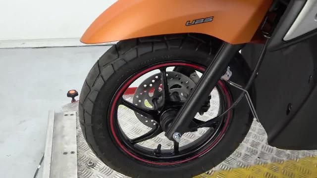 ヤマハ シグナスＲＡＹ ＺＲ １２５ ハイブリッド ストリートラリー