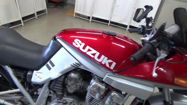 スズキ ＧＳＸ７５０Ｓ ＫＡＴＡＮＡ １９８２年モデル キャブレター 水冷４気筒エンジン搭載｜バイクショップ  バイクスター｜新車・中古バイクなら【グーバイク】