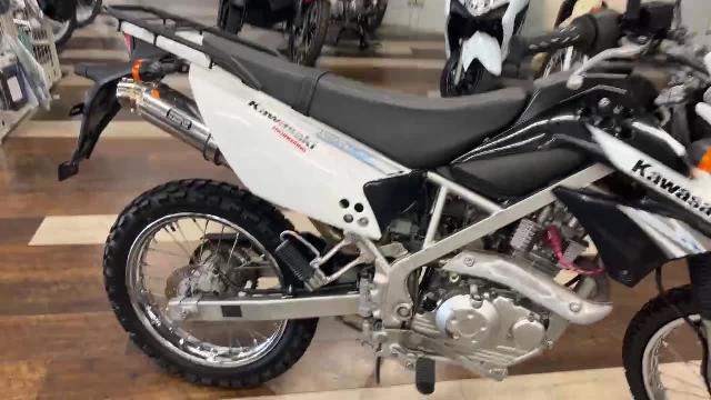 カワサキ ＫＬＸ１２５ ２０１１年 ビームスマフラー リアキャリア ヘルメットロック スペアキー  空冷４スト単気筒ＯＨＣエンジン｜エナジーモータースタイル 昆陽店｜新車・中古バイクなら【グーバイク】