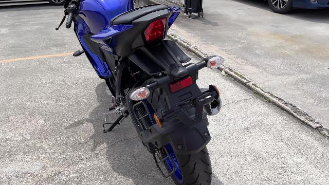 ヤマハ ＹＺＦ－Ｒ１５ ＡＢＳ付き ＲＡＣＩＮＧ ＢＬＵＥ ワンオーナー 低走行 アップのみクイックシフター  ＬＥＤヘッドライト｜エナジーモータースタイル｜新車・中古バイクなら【グーバイク】