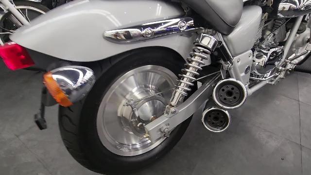 ホンダ Ｖ－ＴＷＩＮ ＭＡＧＮＡ フォワードコントロールキット