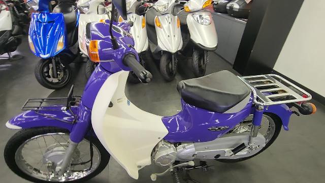 ホンダ スーパーカブ１１０ ＪＡ０７ フロントキャリア付き｜バイクショップ ロミオ 神戸北店 （株）ＲＥＡＬ  ＥＹＥＳ｜新車・中古バイクなら【グーバイク】