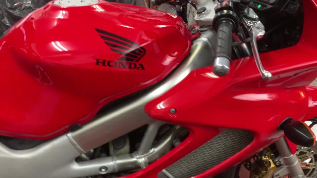 ホンダ ＶＴＲ１０００Ｆ 後期型・ＨＩＳＳ・スペアキーあり｜バイクワールド神戸｜新車・中古バイクなら【グーバイク】