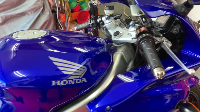 ホンダ ＶＴＲ１０００Ｆ 後期型・ＨＩＳＳ・ＥＴＣ付き｜バイクワールド神戸｜新車・中古バイクなら【グーバイク】