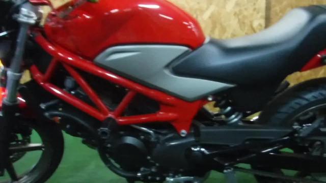 ホンダ ＶＴＲ２５０ インジェクションモデル ＥＴＣ ＬＥＤヘッドライト モリワキマフラー エンジンスライダー リヤキャリア装備｜アウトレットバイク大阪 ｜新車・中古バイクなら【グーバイク】