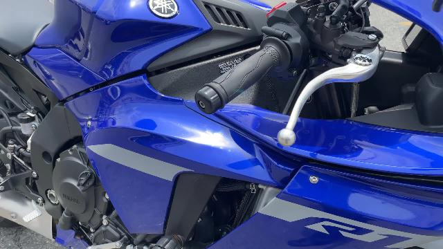 ヤマハ ＹＺＦ－Ｒ１ ２０２１年国内モデル ＲＮ６５Ｊ フェンダーレス