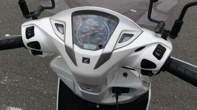 ホンダ リード１２５ ＪＦ４５型 アイドリングストップ付き ノーマル車両｜バイク王 福岡店｜新車・中古バイクなら【グーバイク】