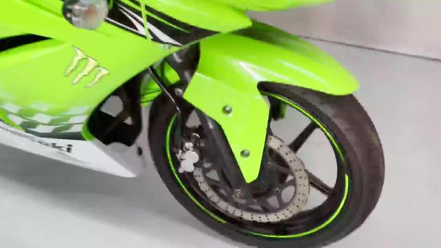 カワサキ Ｎｉｎｊａ ２５０Ｒ スペシャルエディション ＥＸＭＪ 北米仕様 キャブ車 フェンダーレス｜ＧＡＲＡＧＥ－Ｊ イオ  武雄店｜新車・中古バイクなら【グーバイク】