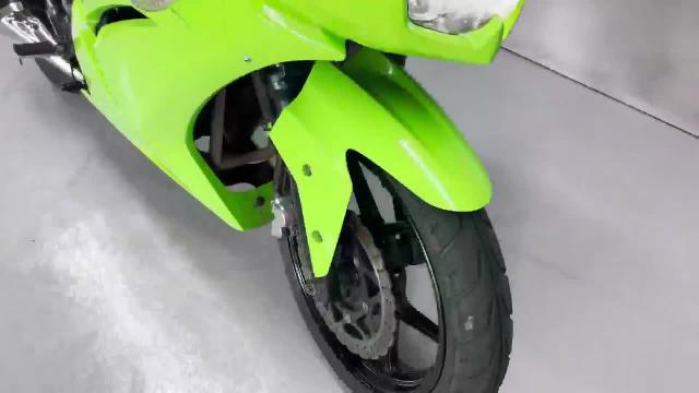 カワサキ Ｎｉｎｊａ ２５０Ｒ ＥＸ２５０Ｋ ２０１２年モデル ノーマルコンディション｜ＧＡＲＡＧＥ－Ｊ イオ  武雄店｜新車・中古バイクなら【グーバイク】