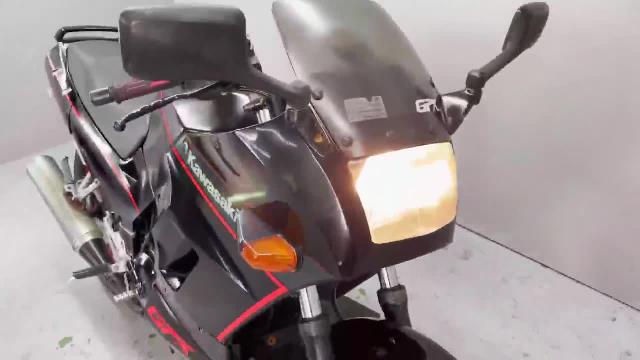 カワサキ ＧＰＸ２５０Ｒ ＥＸ２５０Ｅ １９８７年モデル ノーマルコンディション｜ＧＡＲＡＧＥ－Ｊ イオ 武雄店｜新車・中古バイクなら【グーバイク】