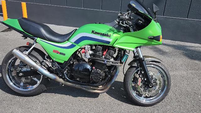 GPZ1100F カスタム車両 - オートバイ車体