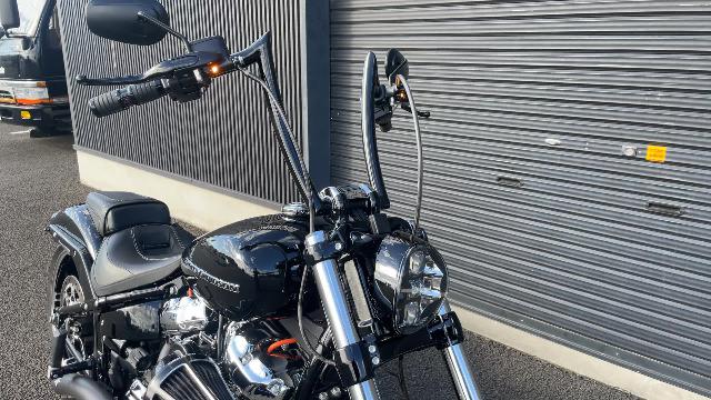 ＨＡＲＬＥＹ－ＤＡＶＩＤＳＯＮ ＦＸＢＲＳ ソフテイル ブレイクアウト１１４ 般若バー Ｂ＆Ｈビッグラディウス ケラーマン  アレンネスＡＣ｜オリンパスモーターサイクル 旧ハーレーダビッドソン仙台｜新車・中古バイクなら【グーバイク】