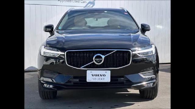 ボルボ ＸＣ６０ Ｄ４ ＡＷＤ モーメンタム 認定中古車／禁煙車／本革