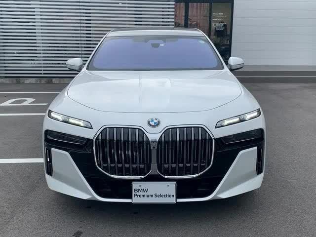 BMW ７シリーズ ７４０ｄ ｘＤｒｉｖｅ Ｍスポーツ 弊社試乗車 ガラスルーフ パーキングアシスト 被害軽減ブレーキ 1138.0万円  令和5年(2023年) 愛知県 中古車 - 価格.com